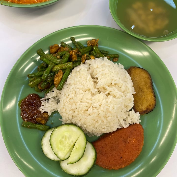 photo of Daily Green 吉祥素 Vegetarian Nasi Lemak shared by @mehmehrene on  06 Aug 2022 - review