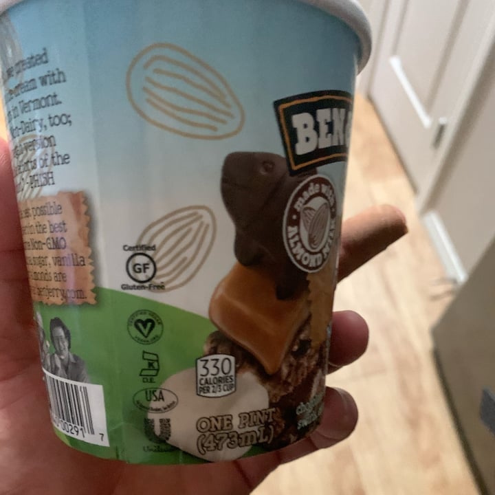 photo of Ben & Jerry's phish food shared by @oshmorethstorm on  29 Jun 2022 - review