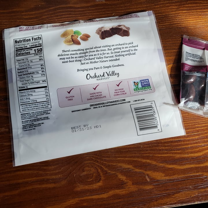 photo of Orchard valley harvest Chocolate Covered Almonds shared by @armcprt on  29 Mar 2022 - review