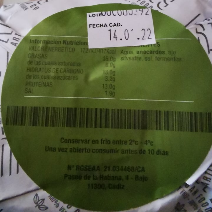 photo of Nutty Artisan Foods curado con ajo silvestre shared by @anascully on  11 Aug 2021 - review