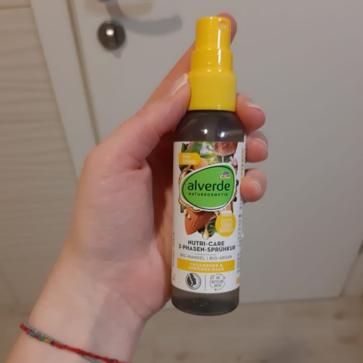review photo of Alverde Naturkosmetik hairspray shared by @boo3 on 10 Jun 2022 - review