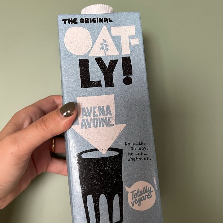 review photo of Oatly Avena - Leite de Aveia shared by @julietvampire2 on 12 Jun 2022 - review