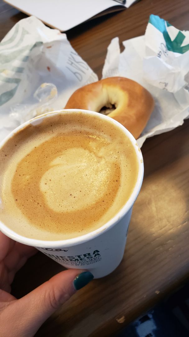 photo of Starbucks Flat White shared by @blankapola on  06 Mar 2020 - review