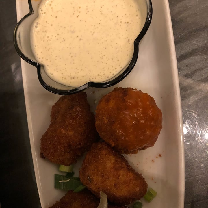 photo of The VHC Cauliflower Chicken Wings shared by @sueprozak on  31 Oct 2021 - review