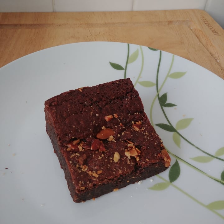 review photo of Oh My Days Vegan Cafe Fudge Brownie shared by @alynereis on 24 Sep 2021 - review
