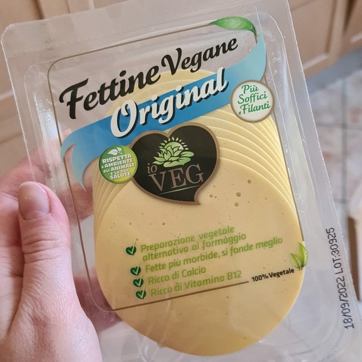 photo of ioVEG Fettine vegane original shared by @siilviaa on  28 Jun 2022 - review