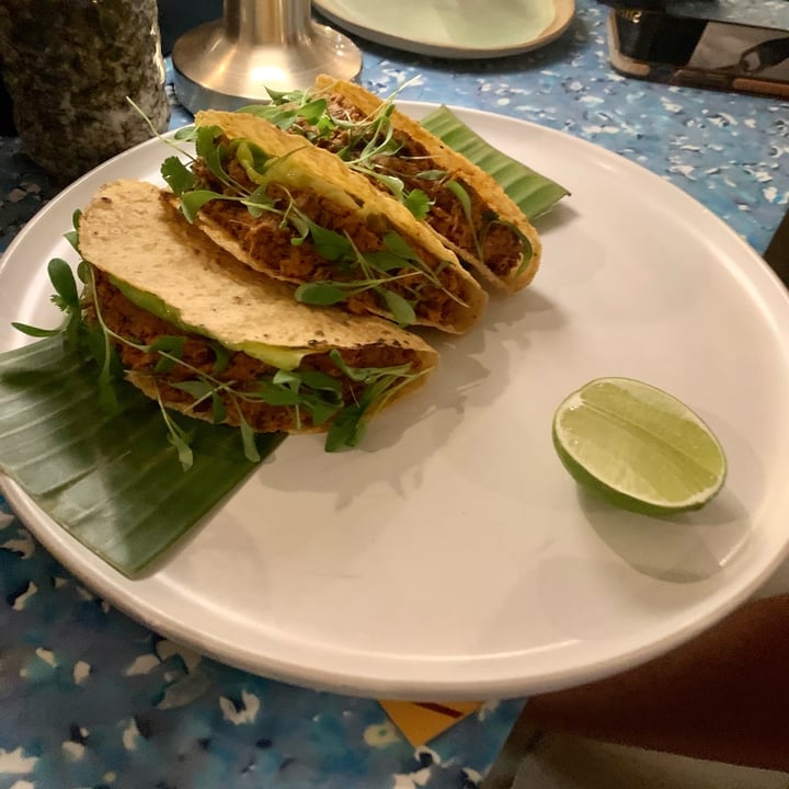 photo of Analogue Jackfruit Tacos shared by @jashment on  23 Feb 2022 - review