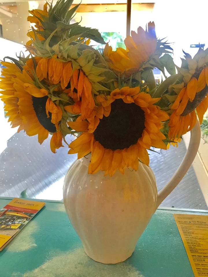 review photo of The Sunrise Shack Lemon Cake shared by @blakeadele on 21 Jul 2018 - review
