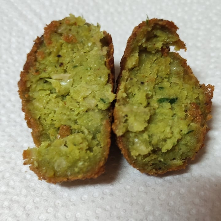 photo of Monissa Falafel shared by @silviaml on  31 Oct 2020 - review