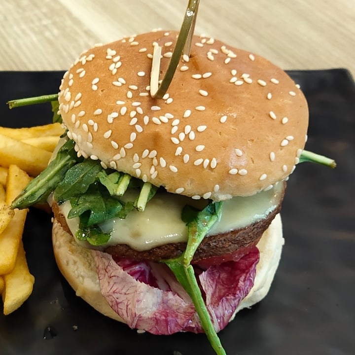 photo of Greendot Vegetarian Bugis Junction Lentil Mushroom Burger W Tahini Sauce shared by @amazinganne on  09 Jul 2020 - review