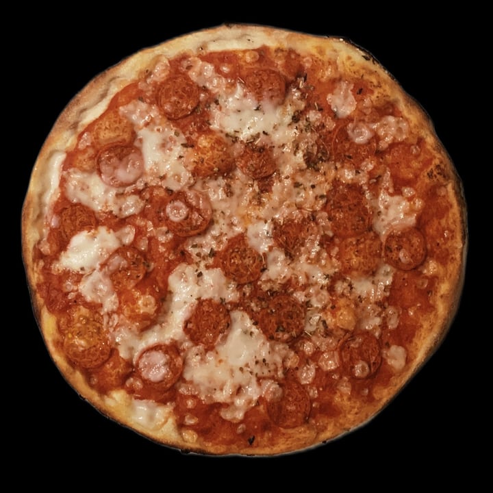 photo of Pizza Express American -jackfruit-vegan shared by @docsim on  09 Dec 2022 - review