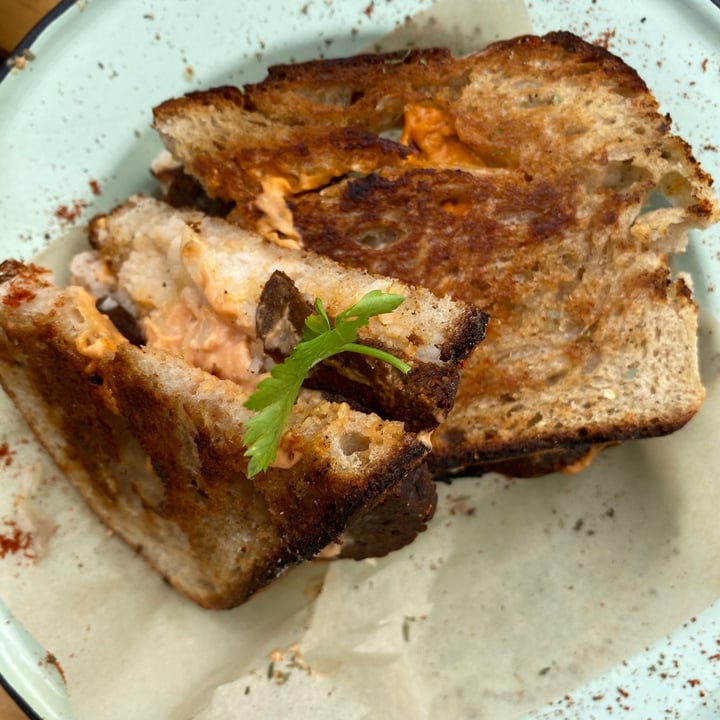 review photo of Grumpy & Runt | Little Deli & Donuts Reuben Sandwich shared by @grapetown on 18 Aug 2020 - review