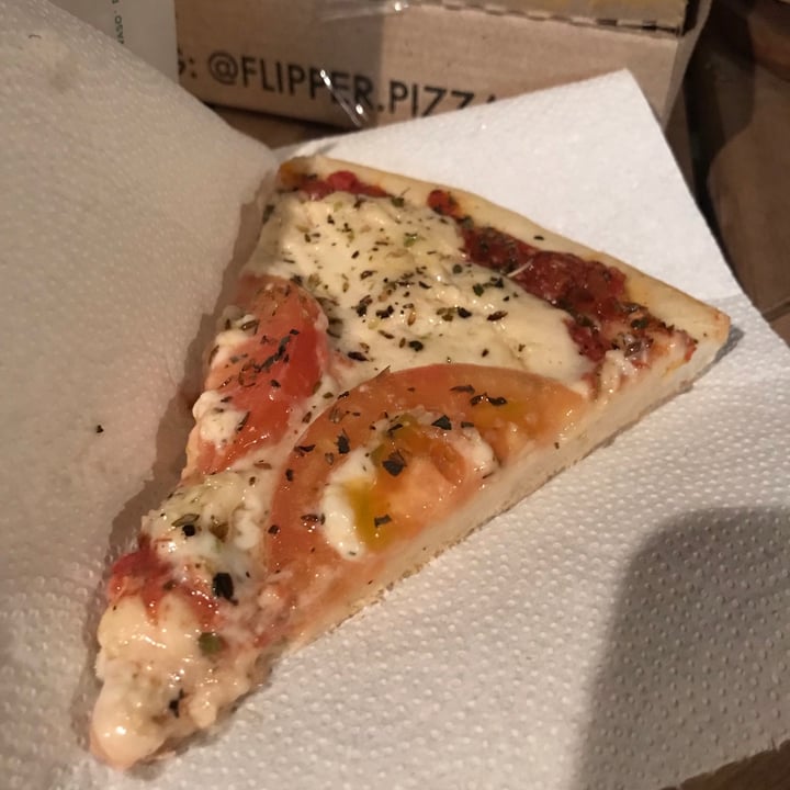 photo of Flipper Pizza Pizza Napolitana shared by @malonso23 on  22 Jul 2021 - review
