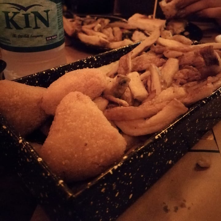photo of Dubbel Nuggets shared by @jesiluz77 on  05 May 2022 - review