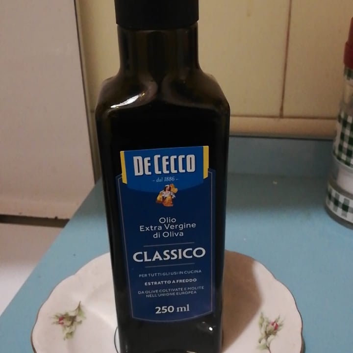 photo of De cecco Olio Extravergine shared by @matildemodesti on  28 Oct 2021 - review