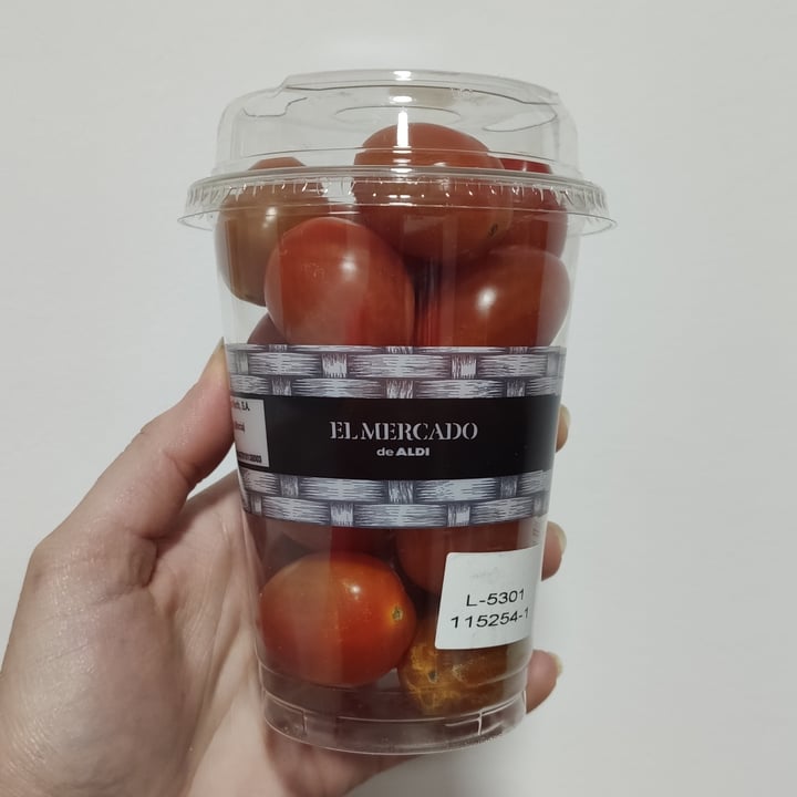 photo of ALDI Tomates Cherry shared by @toffeee on  31 Dec 2020 - review