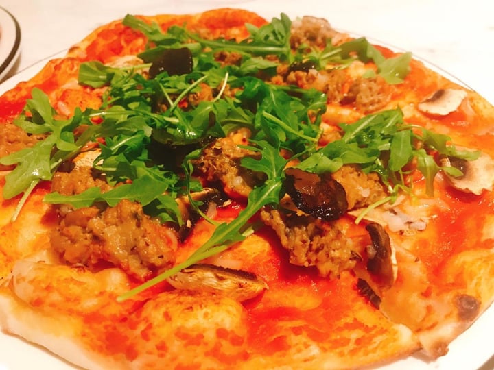 photo of PizzaExpress Impossible Curry Classic Pizza shared by @chloechen on  17 Jun 2019 - review