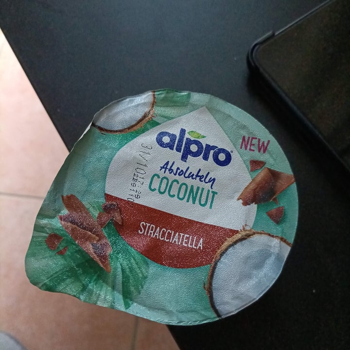 photo of Alpro Absolutely Coconut Stracciatella shared by @kitsune89 on  14 Oct 2022 - review