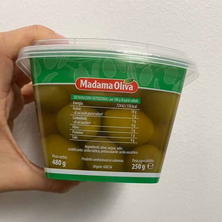 photo of Madama Oliva Olive Verdi Dolci Giganti shared by @fra94 on  02 Dec 2021 - review