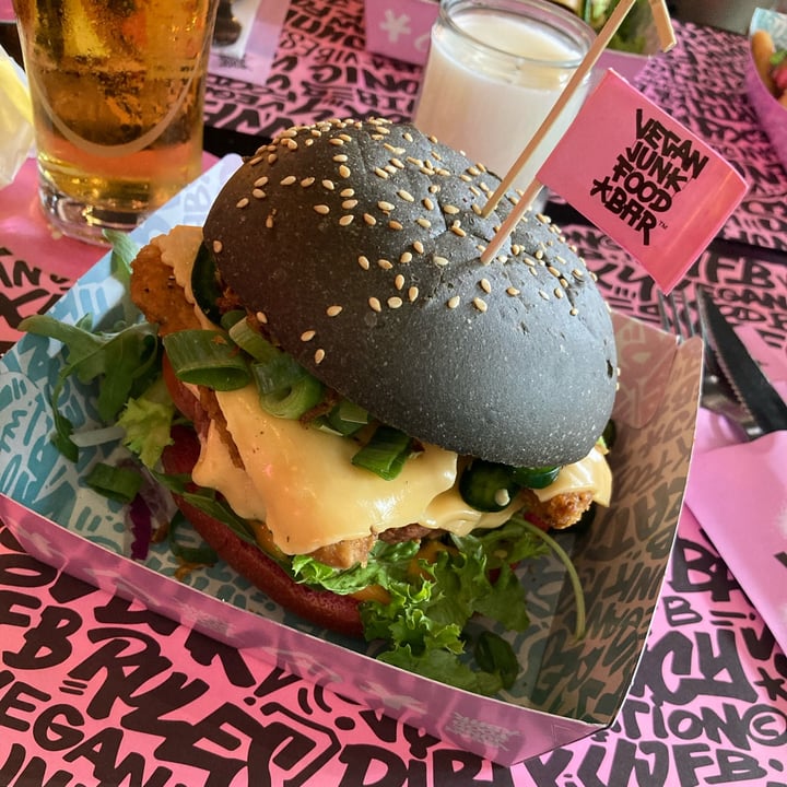 photo of Vegan Junk Food Bar Notorious sumo shared by @giuliacantamessi on  27 Aug 2022 - review