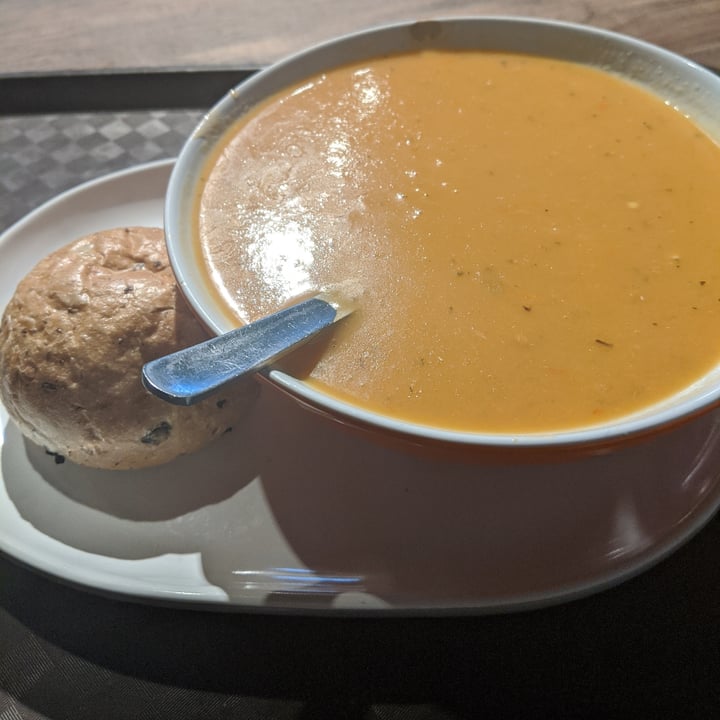 photo of The Soup Spoon Union Tangy Tomato With Basil Soup shared by @rumblingradishes on  26 Aug 2020 - review