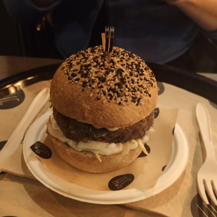 review photo of HUG Giunone shared by @mrburton on 30 Nov 2021 - review
