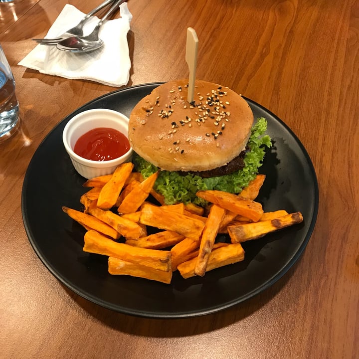 photo of Soul Alife Teriyaki Burger shared by @opheeeliaaa on  25 Aug 2019 - review