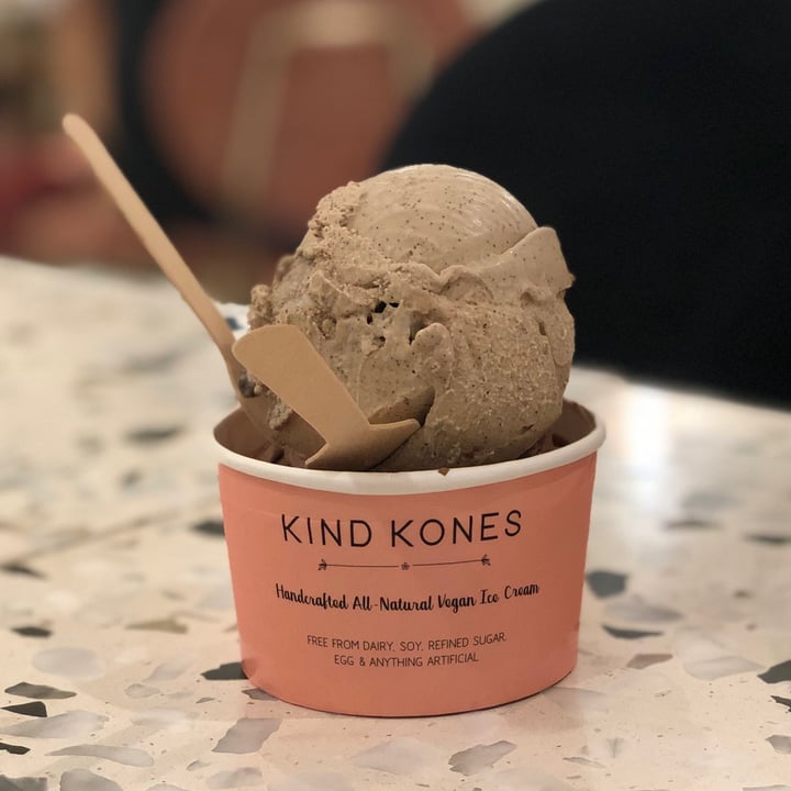 photo of Kind Kones Mocha & Almond Vegan Ice-cream shared by @monoandco on  25 Oct 2021 - review