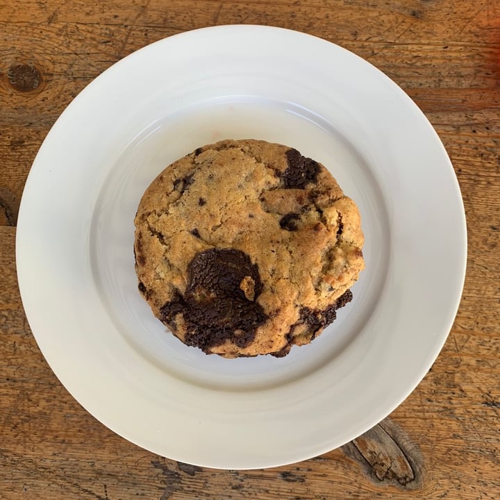 photo of Dolce Bakery Chewy Gooey Choc Chip Cookie shared by @simonel on  16 Jan 2022 - review