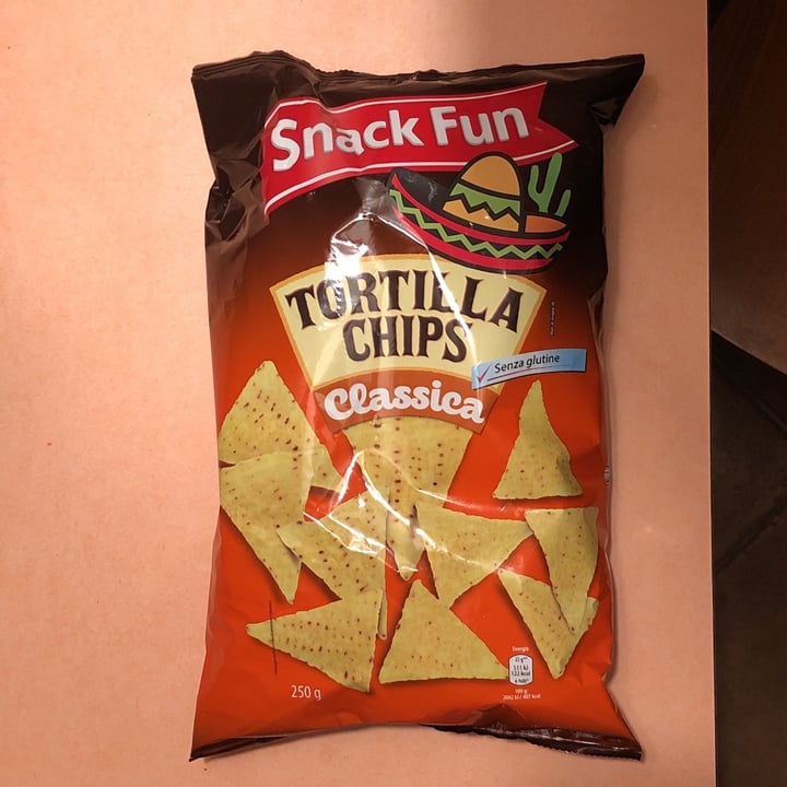 photo of Snack fun - Aldi Tortilla chips shared by @betti2028 on  27 Mar 2022 - review
