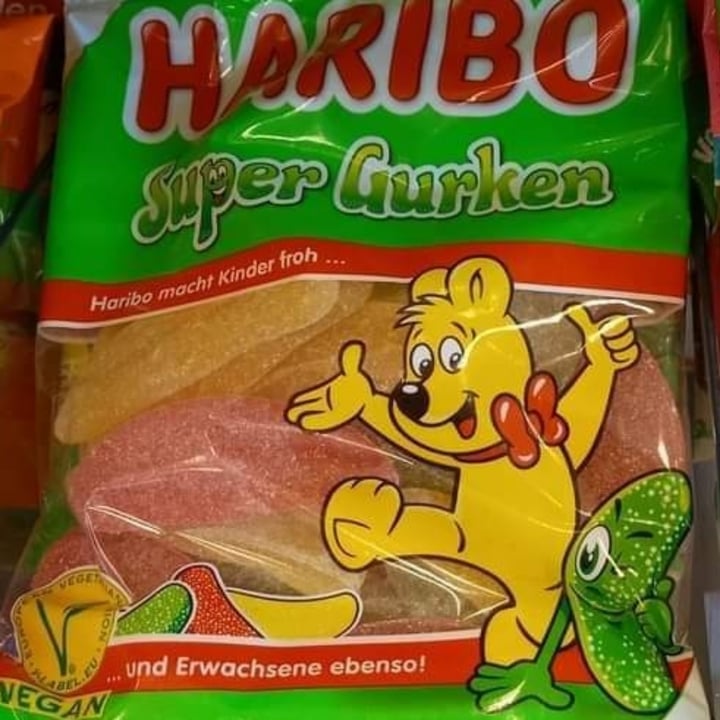 review photo of Haribo Super Gurken shared by @hurricane33 on 31 Dec 2021 - review