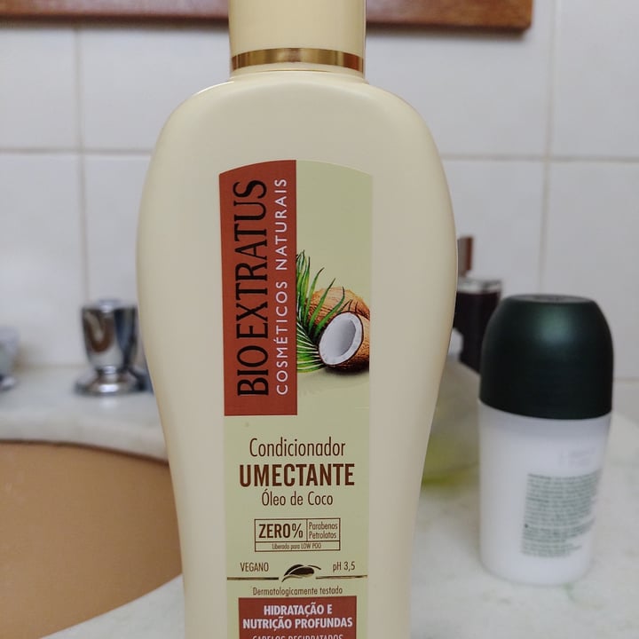 photo of Bio Extratus Conditioner shared by @taniajouandias on  01 May 2022 - review