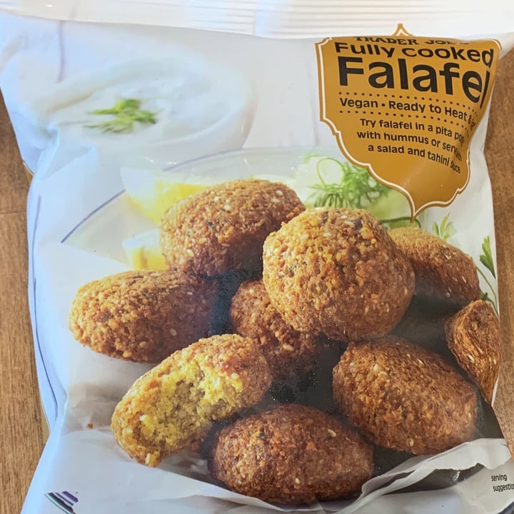 review photo of Trader Joe's Fully Cooked Falafel shared by @thatpiglady on 30 May 2022 - review