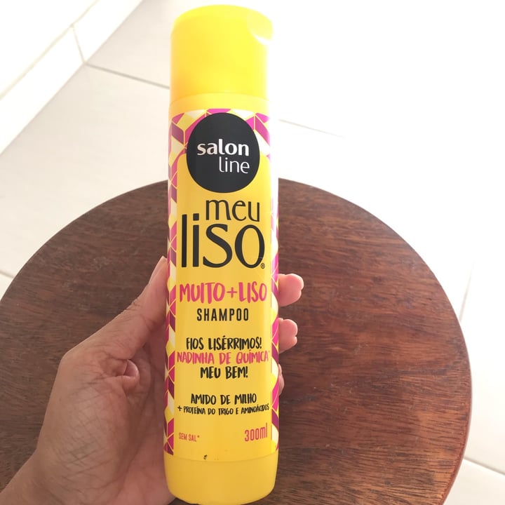 photo of Salon line Shampoo Meu Liso Muito + Liso shared by @inesbusch on  06 May 2022 - review