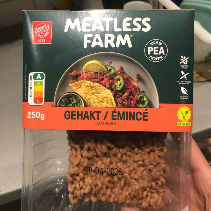 photo of Meatless Farm 2 Quarter pounders shared by @federicavlc on  30 Apr 2022 - review