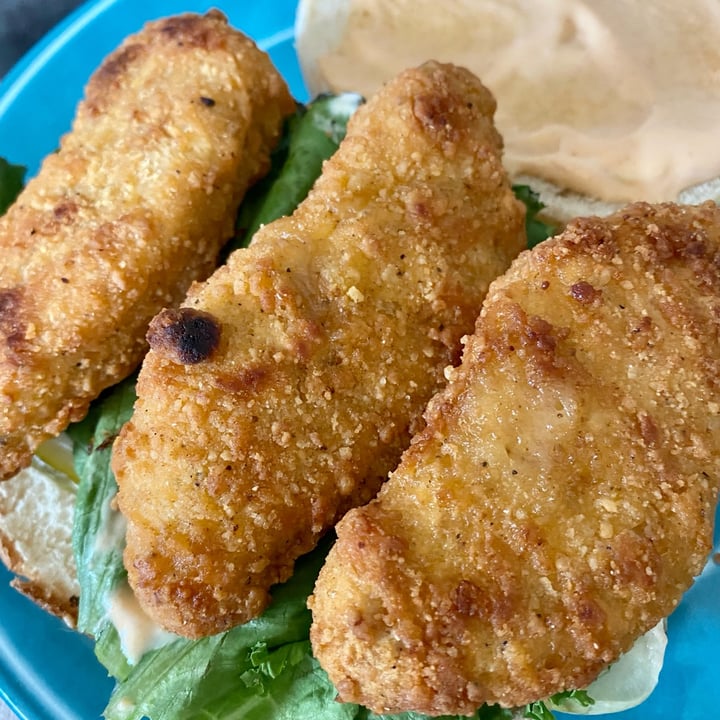 photo of Gardein The Ultimate chicken tenders shared by @sandrews on  19 Sep 2022 - review