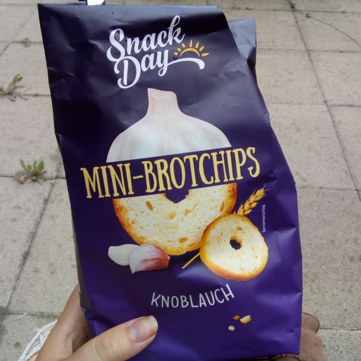 Snack Day Mini Brotchips \'Knoblauch\' Reviews | abillion