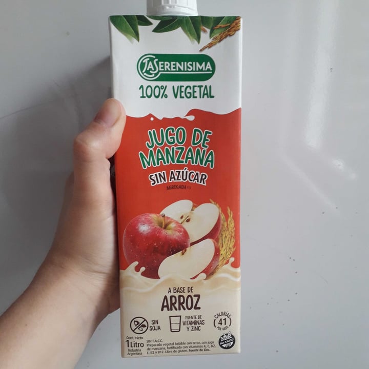 photo of La Serenísima Jugo De Manzana A Base De Arroz shared by @bismillahcocinavegan on  15 Dec 2021 - review