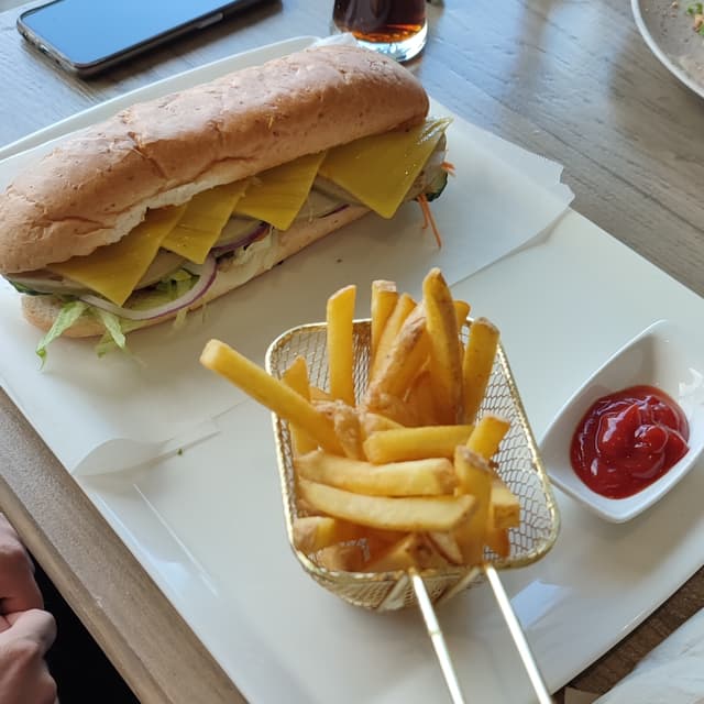 Foto del piatto “Banh Mi Vegan Pork”