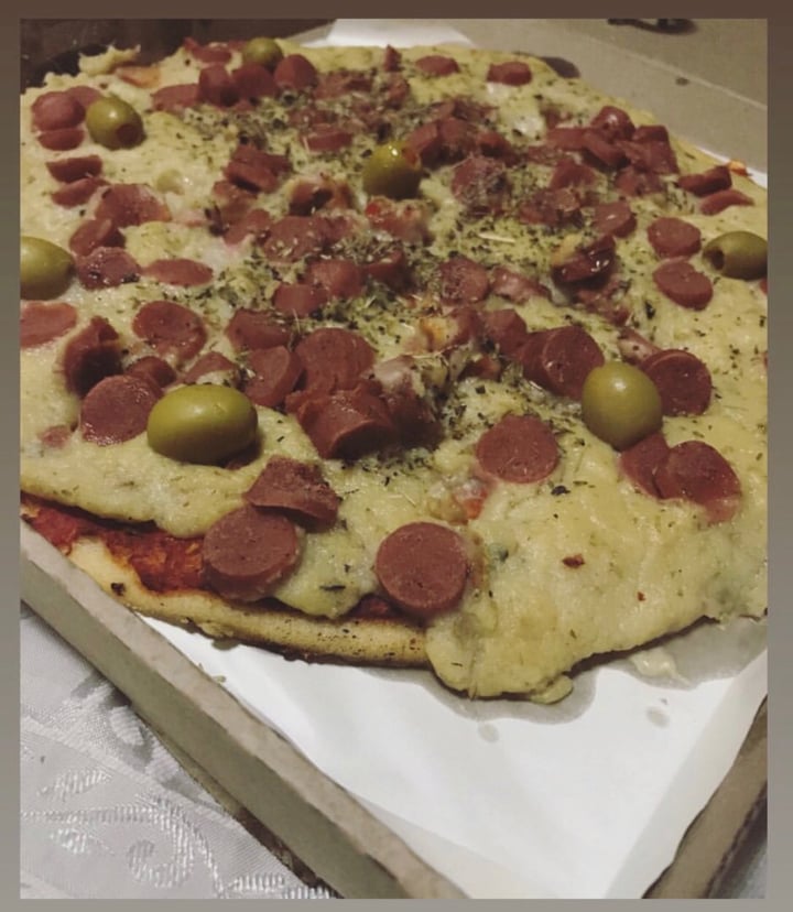 photo of Fourmi Vegan Pizza integral "salchichera" shared by @lunastoler on  15 Aug 2019 - review