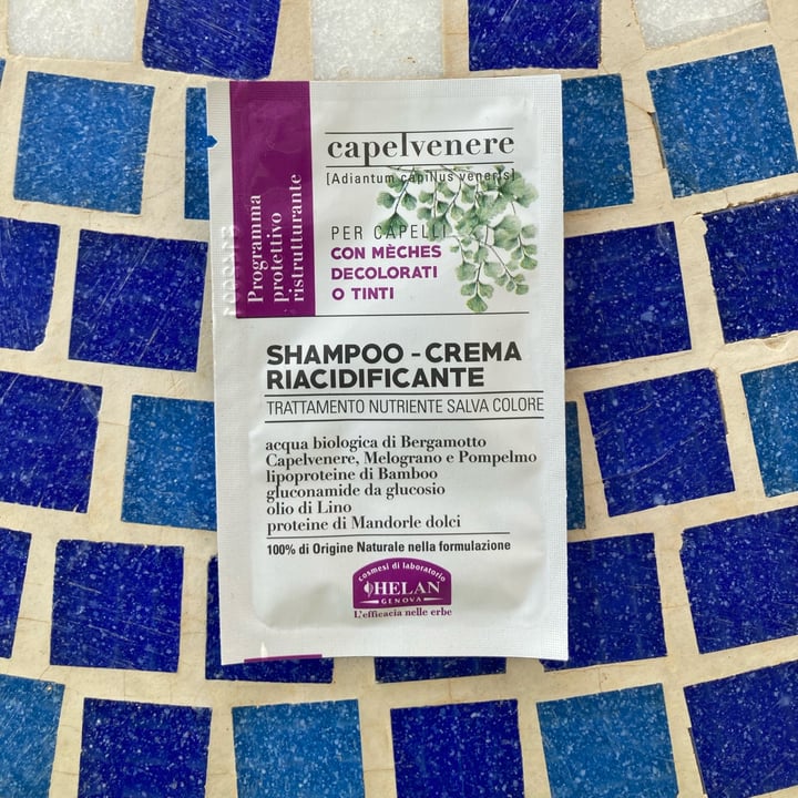 review photo of Helan shampoo-crema riacidificante shared by @manumanu on 27 Jun 2022 - review