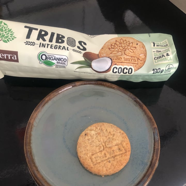photo of Mãe Terra Biscoito Integral 7 grãos sabor Coco shared by @lisandre on  22 May 2022 - review