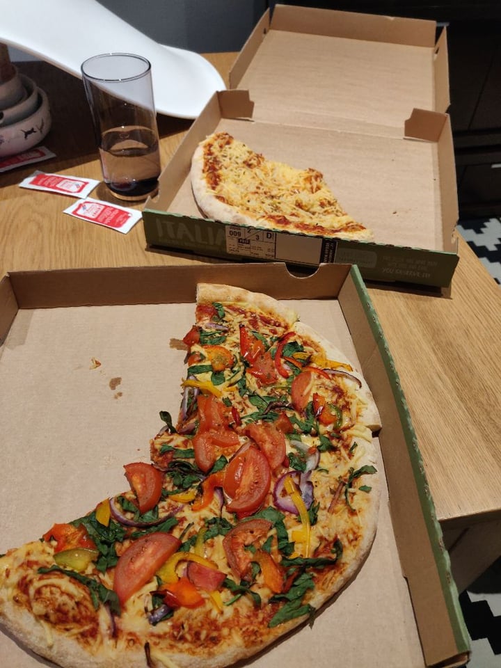 review photo of Domino's Pizza Pizza vegan spicy shared by @tatianaloaiza on 02 Apr 2020 - review
