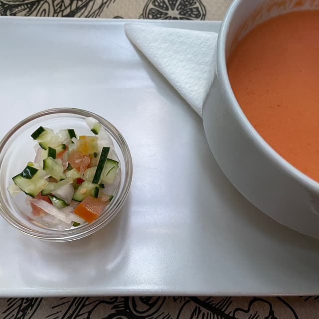 「Gazpacho tradicional andaluz」の料理の写真