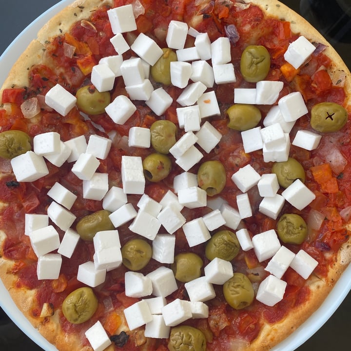 photo of Vemondo Vegan Pizza Bruschetta shared by @sophie000 on  15 Apr 2022 - review