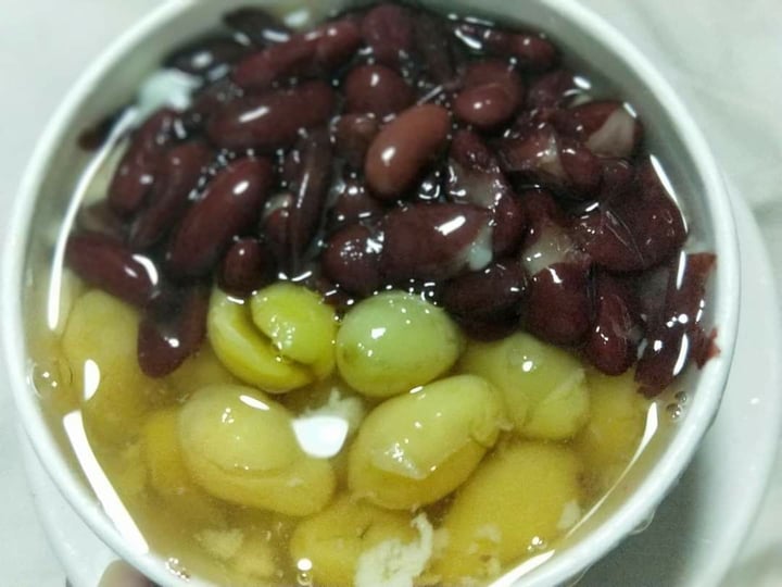 photo of Whampoa Soya Bean Bean Curd With Ginko Nuts & Red Beans shared by @smellymika on  23 Dec 2019 - review