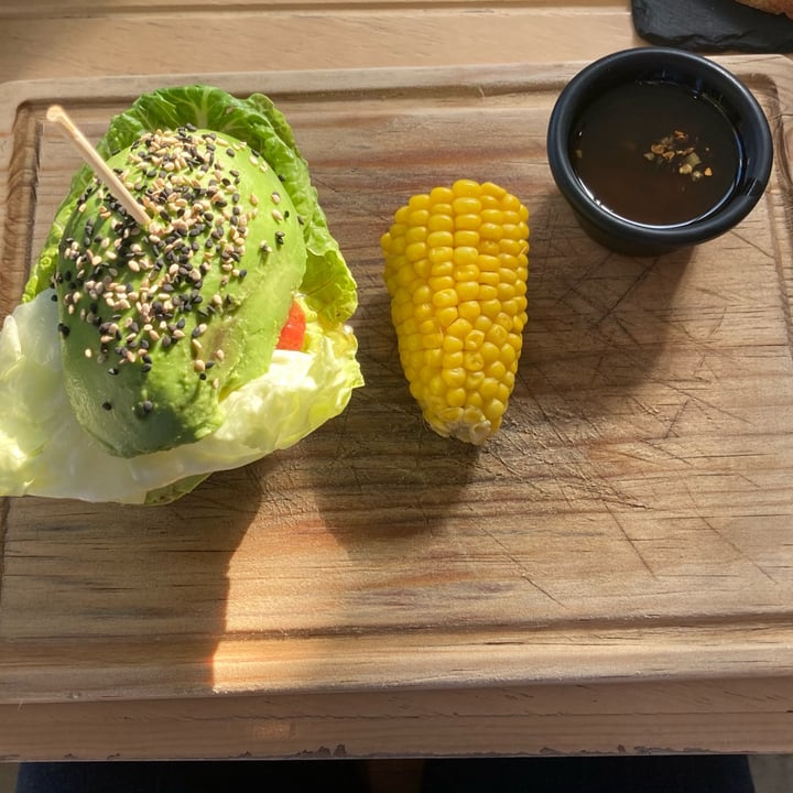 review photo of Distrito Aguacate Vegan Burger shared by @angel02 on 26 Dec 2021 - review