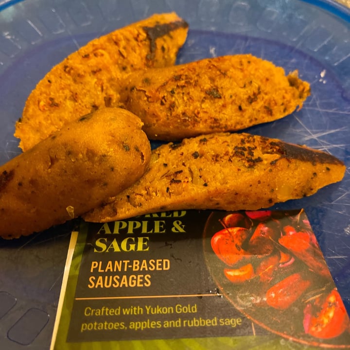 photo of Field Roast Smoked Apple & Sage Plant-Based Sausages shared by @dykc03 on  03 Jan 2021 - review
