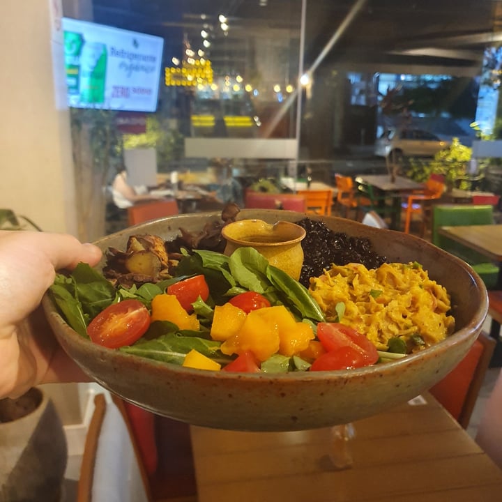review photo of Pizza Me - Cambuí | Campinas buddha bowl shared by @rodolfoxpep on 22 Oct 2022 - review