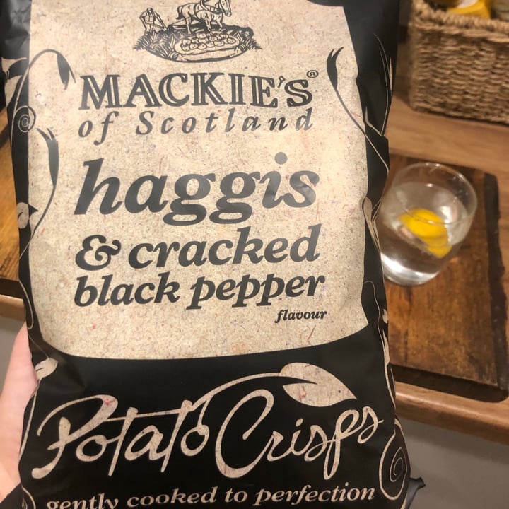 photo of Mackie's of Scotland Haggis And Cracked Black Pepper Crisps shared by @stephh on  20 Sep 2021 - review